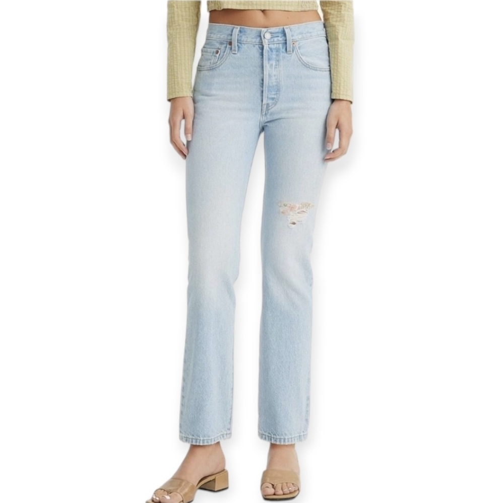 Levi's 501 Jeans Straight Leg 150th Anniversary Embroidered She's Crafty Wash 25